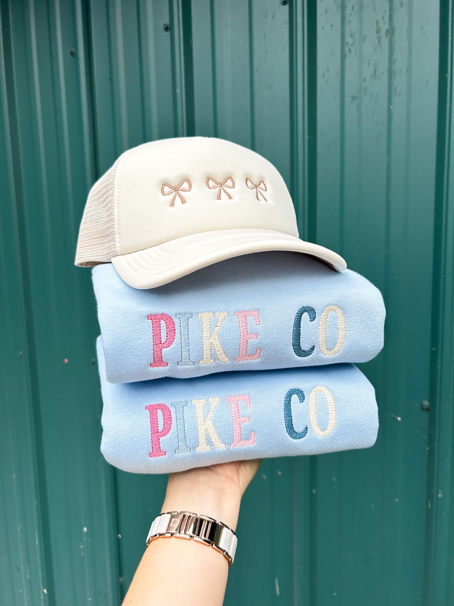 Neutral Bow Trio Low Profile Trucker