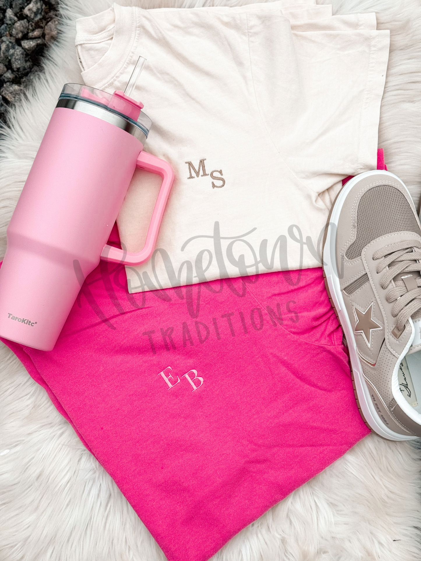 Less is more Monogram Tee