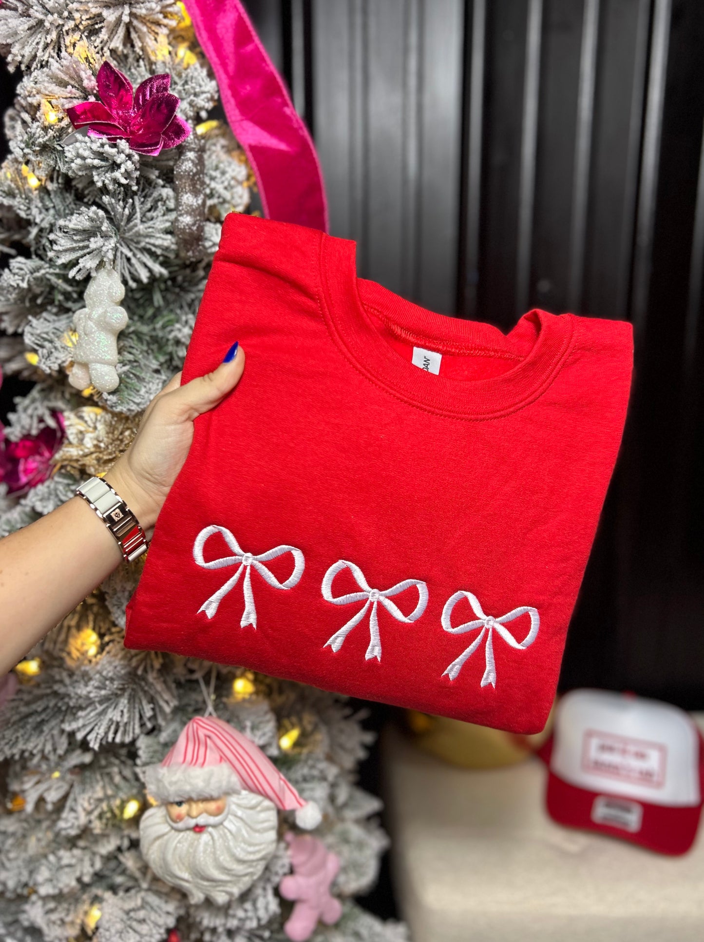 Christmas Bow Embroidered Sweatshirts